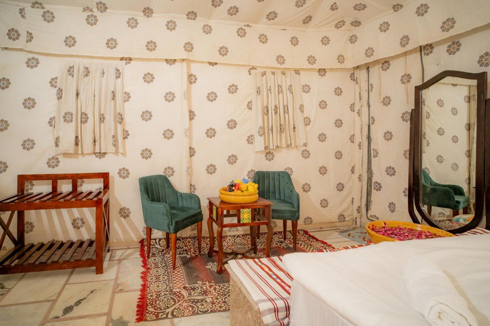 Khamma Ghani Resort With Pool Jaisalmer Eksteriør bilde