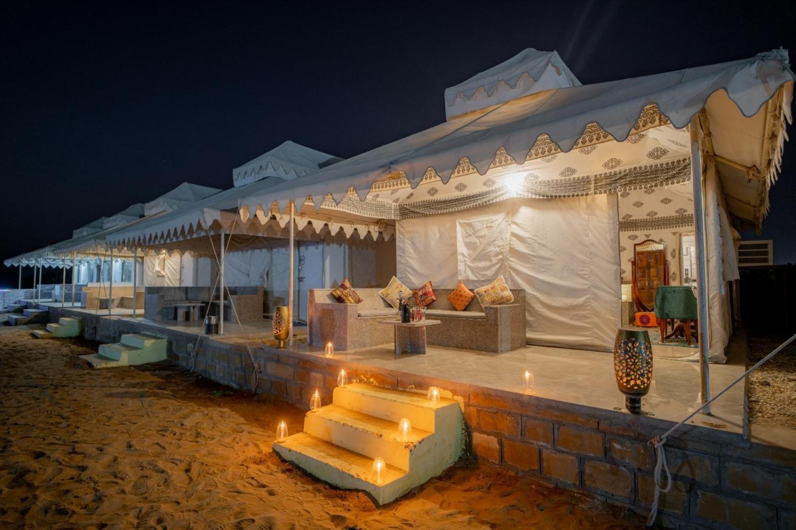 Khamma Ghani Resort With Pool Jaisalmer Eksteriør bilde
