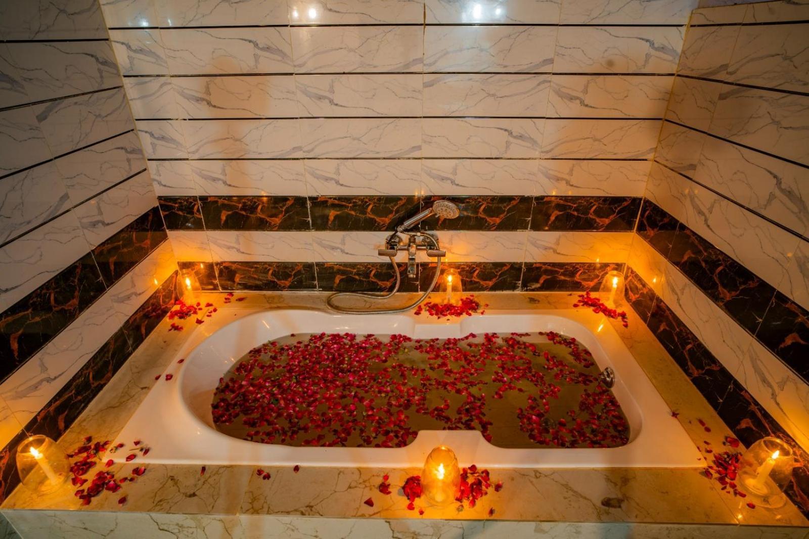 Khamma Ghani Resort With Pool Jaisalmer Eksteriør bilde