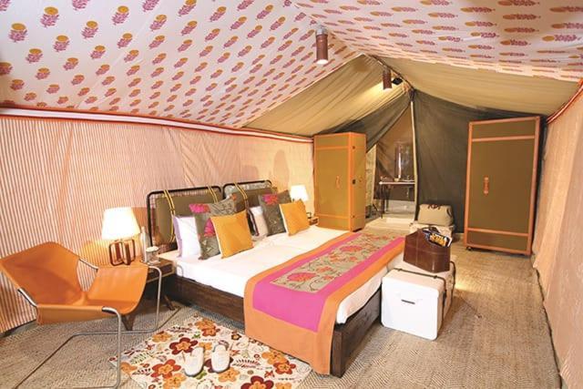 Khamma Ghani Resort With Pool Jaisalmer Eksteriør bilde